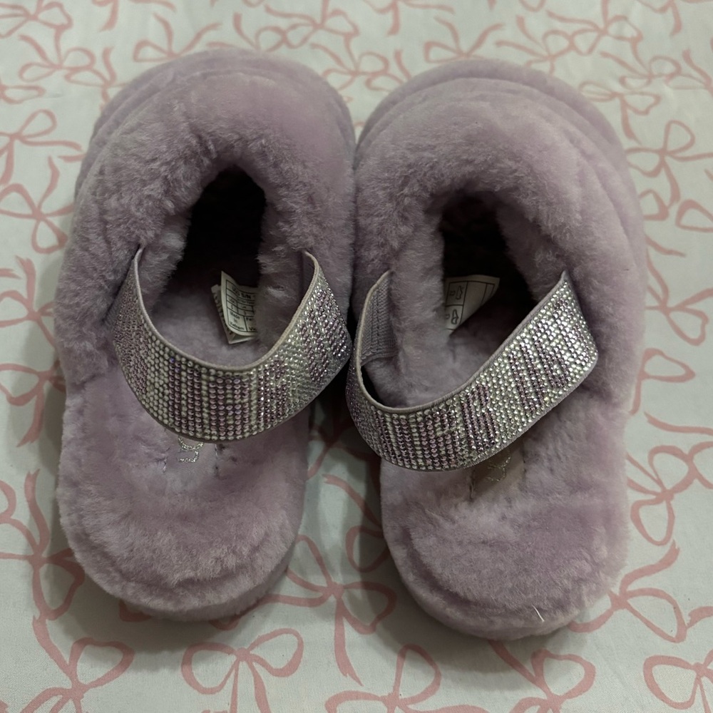 UGG Slippers Purple - Picture 5 of 11